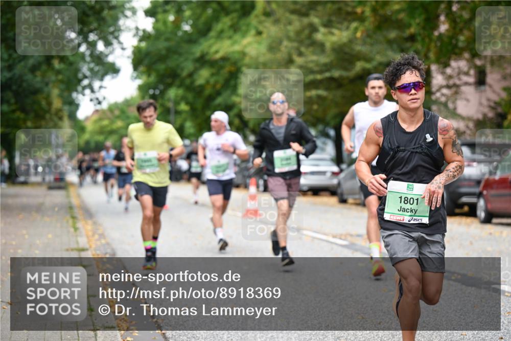 21.09.2025 - PSD Bank Halbmarathon Dr. Thomas Lammeyer http://msf.ph/oto/8918369 21.09.2025 10:35:39 Laufen 1801 meine-sportfotos.de