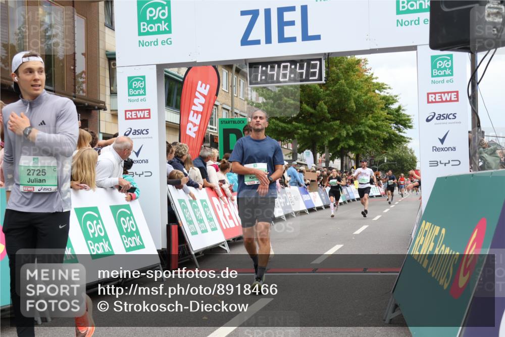 21.09.2025 - PSD Bank Halbmarathon Strokosch-Dieckow http://msf.ph/oto/8918466 21.09.2025 11:48:06 Ziel 1081, 1412, 1962, 2193, 2233, 2394, 2725, 4054 meine-sportfotos.de