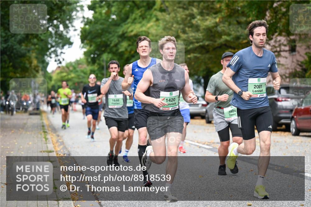 21.09.2025 - PSD Bank Halbmarathon Dr. Thomas Lammeyer http://msf.ph/oto/8918539 21.09.2025 10:36:01 Laufen 1646, 342, 1420, 1904, 5, 2001 meine-sportfotos.de