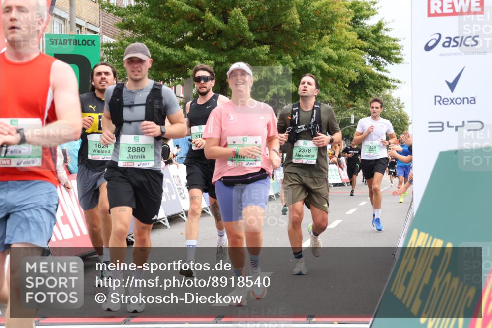 21.09.2025 - PSD Bank Halbmarathon Strokosch-Dieckow http://msf.ph/oto/8918540 21.09.2025 11:48:22 Ziel 1067, 1311, 1529, 1624, 2259, 2293, 2378, 2880, 3169, 3926 meine-sportfotos.de