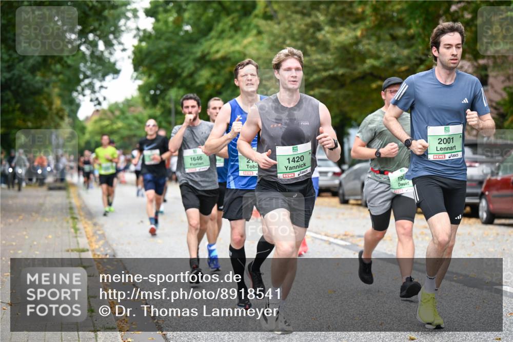 21.09.2025 - PSD Bank Halbmarathon Dr. Thomas Lammeyer http://msf.ph/oto/8918541 21.09.2025 10:36:01 Laufen 042, 1646, 21, 1420, 190, 2001 meine-sportfotos.de