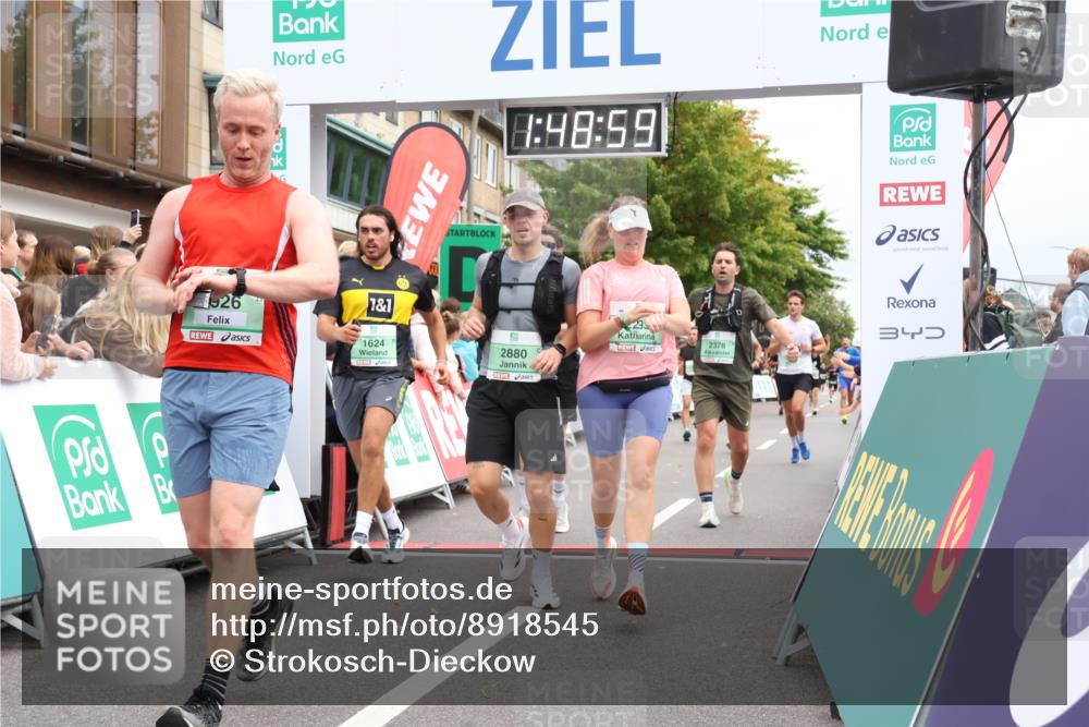 21.09.2025 - PSD Bank Halbmarathon Strokosch-Dieckow http://msf.ph/oto/8918545 21.09.2025 11:48:22 Ziel 1067, 1311, 1529, 1624, 2259, 2293, 2378, 2880, 3169, 3926 meine-sportfotos.de