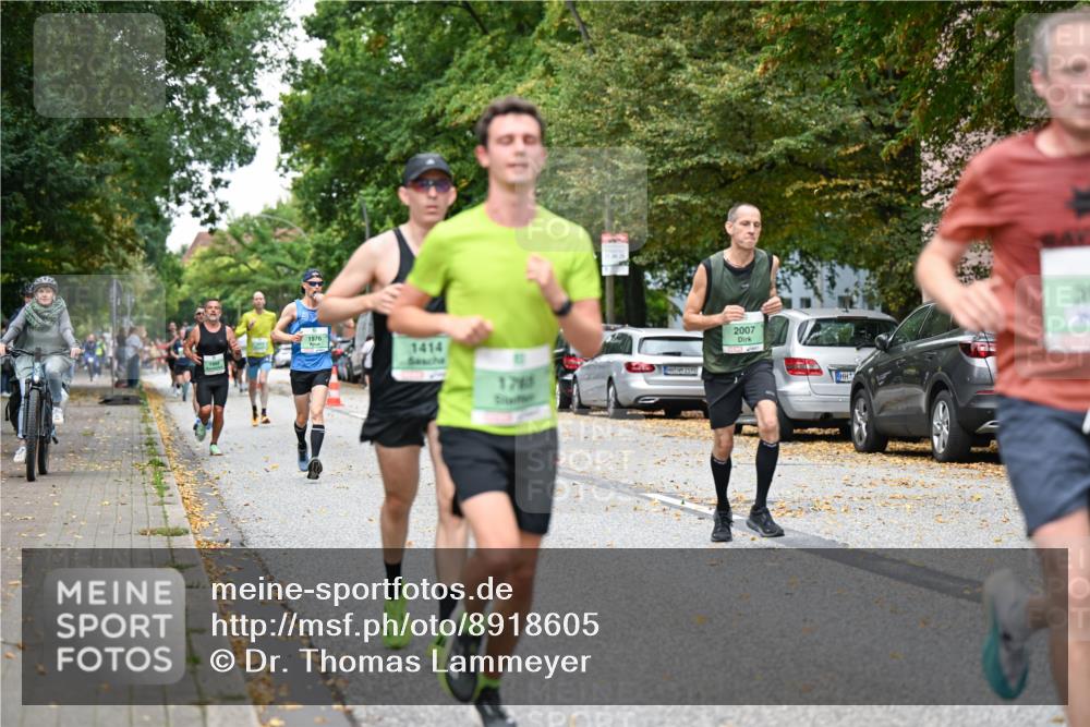 21.09.2025 - PSD Bank Halbmarathon Dr. Thomas Lammeyer http://msf.ph/oto/8918605 21.09.2025 10:36:07 Laufen 1976, 1414, 1765, 12273, 2007, 3 meine-sportfotos.de