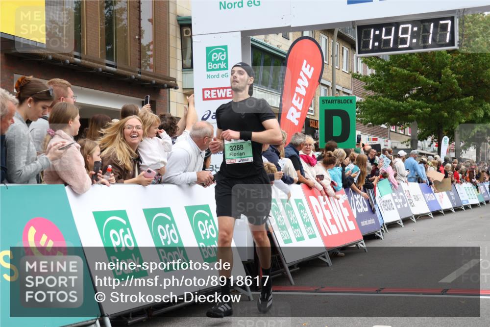 21.09.2025 - PSD Bank Halbmarathon Strokosch-Dieckow http://msf.ph/oto/8918617 21.09.2025 11:48:40 Ziel 1234, 2182, 2551, 2561, 2564, 3288 meine-sportfotos.de