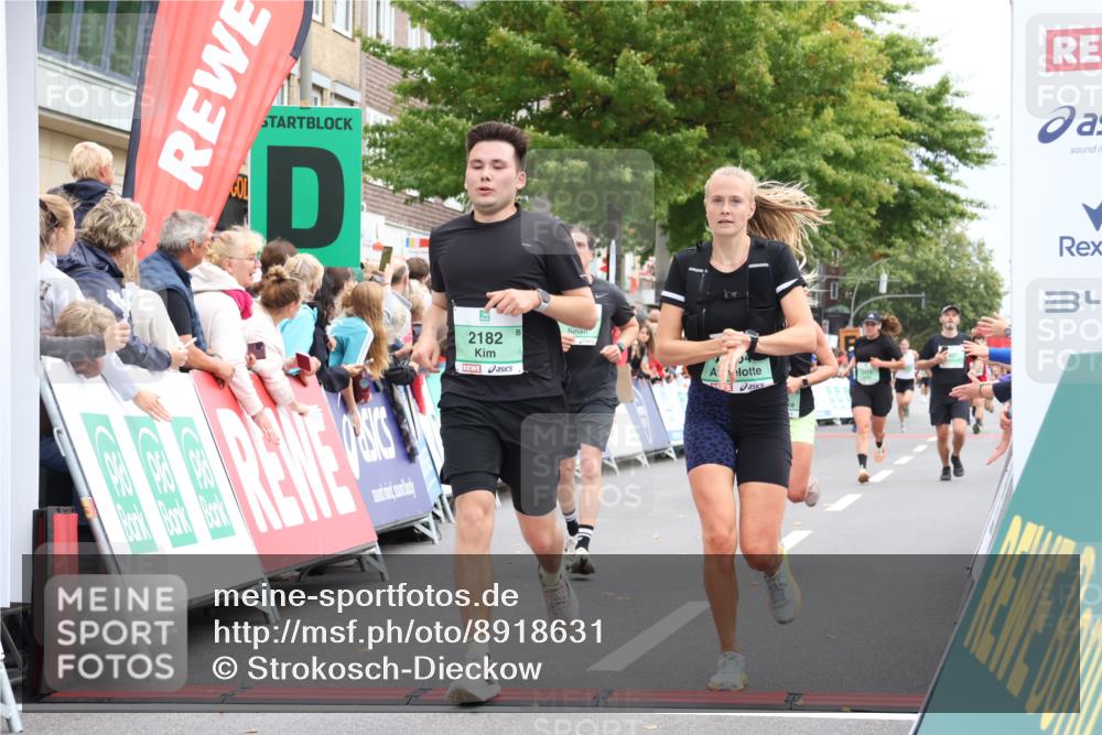 21.09.2025 - PSD Bank Halbmarathon Strokosch-Dieckow http://msf.ph/oto/8918631 21.09.2025 11:48:44 Ziel 1234, 1719, 2182, 2260, 2551, 2561, 2564, 3088, 3288 meine-sportfotos.de