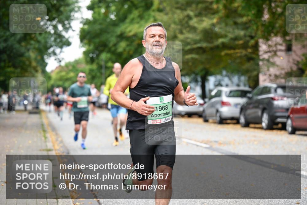 21.09.2025 - PSD Bank Halbmarathon Dr. Thomas Lammeyer http://msf.ph/oto/8918667 21.09.2025 10:36:14 Laufen 1968 meine-sportfotos.de