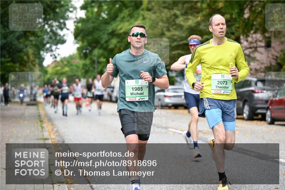 21.09.2025 - PSD Bank Halbmarathon Dr. Thomas Lammeyer http://msf.ph/oto/8918696 21.09.2025 10:36:16 Laufen 1985, 2073 meine-sportfotos.de