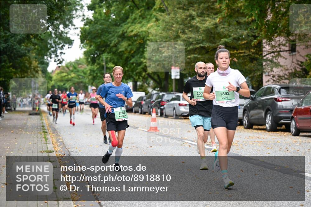 21.09.2025 - PSD Bank Halbmarathon Dr. Thomas Lammeyer http://msf.ph/oto/8918810 21.09.2025 10:36:29 Laufen 2059, 2000, 1892 meine-sportfotos.de