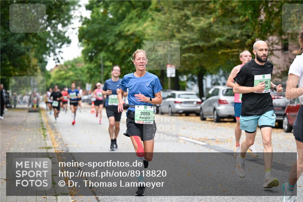 21.09.2025 - PSD Bank Halbmarathon Dr. Thomas Lammeyer http://msf.ph/oto/8918820 21.09.2025 10:36:30 Laufen 2038, 2059, 2000 meine-sportfotos.de