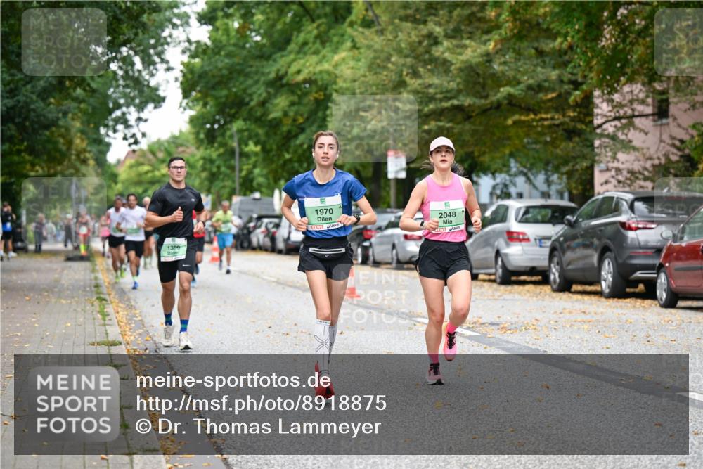 21.09.2025 - PSD Bank Halbmarathon Dr. Thomas Lammeyer http://msf.ph/oto/8918875 21.09.2025 10:36:36 Laufen 1399, 1970, 2048 meine-sportfotos.de