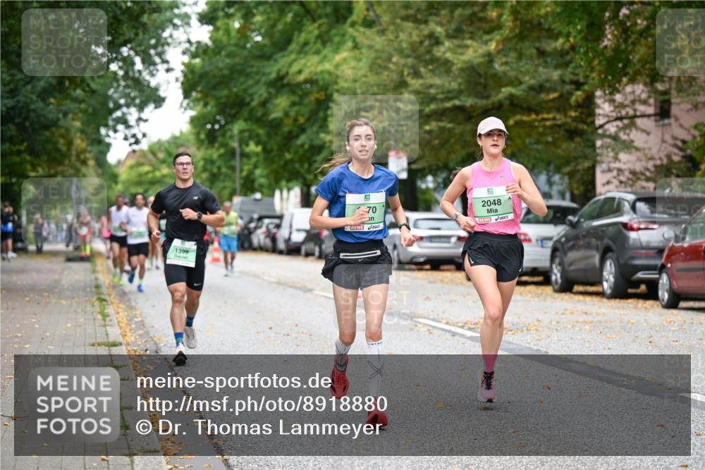 21.09.2025 - PSD Bank Halbmarathon Dr. Thomas Lammeyer http://msf.ph/oto/8918880 21.09.2025 10:36:37 Laufen 1399, 70, 2048 meine-sportfotos.de