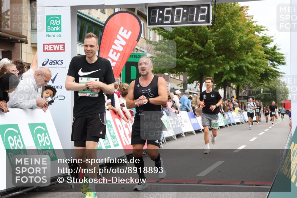 21.09.2025 - PSD Bank Halbmarathon Strokosch-Dieckow http://msf.ph/oto/8918893 21.09.2025 11:49:35 Ziel 1356, 2010, 2101, 2322, 2463, 2607, 2737, 2830, 3376, 4010 meine-sportfotos.de