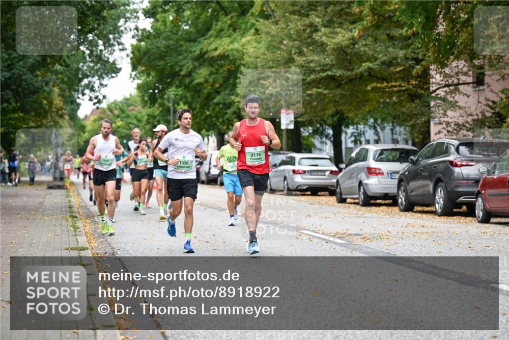 21.09.2025 - PSD Bank Halbmarathon Dr. Thomas Lammeyer http://msf.ph/oto/8918922 21.09.2025 10:36:41 Laufen 1997, 1320, 2116 meine-sportfotos.de