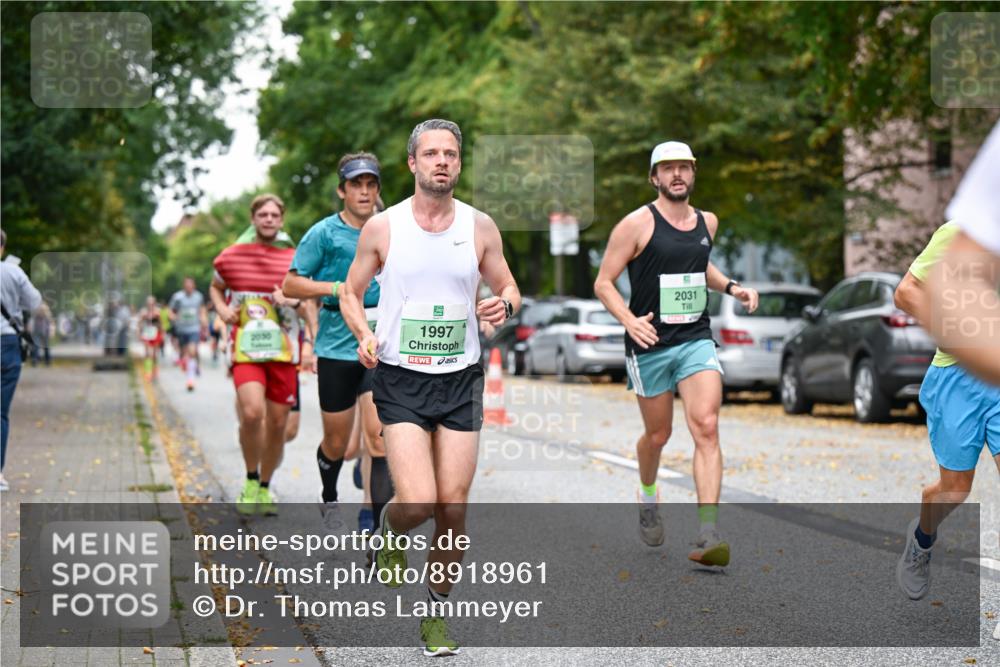 21.09.2025 - PSD Bank Halbmarathon Dr. Thomas Lammeyer http://msf.ph/oto/8918961 21.09.2025 10:36:45 Laufen 2030, 1997, 2031 meine-sportfotos.de