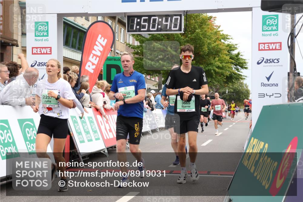 21.09.2025 - PSD Bank Halbmarathon Strokosch-Dieckow http://msf.ph/oto/8919031 21.09.2025 11:50:03 Ziel 1010, 1221, 1328, 2181, 2257, 2677, 3086, 3665, 3941 meine-sportfotos.de