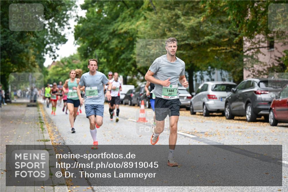 21.09.2025 - PSD Bank Halbmarathon Dr. Thomas Lammeyer http://msf.ph/oto/8919045 21.09.2025 10:36:54 Laufen 2897, 1484 meine-sportfotos.de