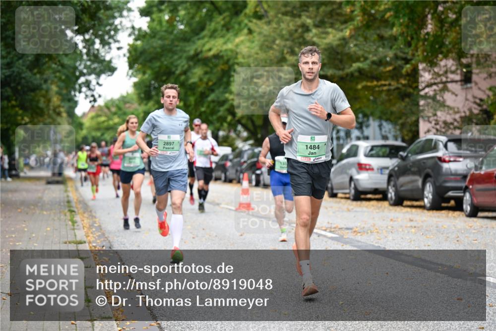 21.09.2025 - PSD Bank Halbmarathon Dr. Thomas Lammeyer http://msf.ph/oto/8919048 21.09.2025 10:36:54 Laufen 2897, 1484 meine-sportfotos.de