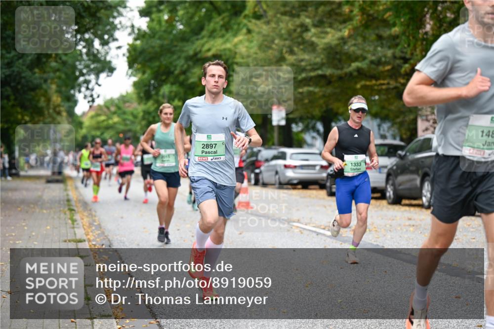 21.09.2025 - PSD Bank Halbmarathon Dr. Thomas Lammeyer http://msf.ph/oto/8919059 21.09.2025 10:36:55 Laufen 2897, 1333, 148 meine-sportfotos.de