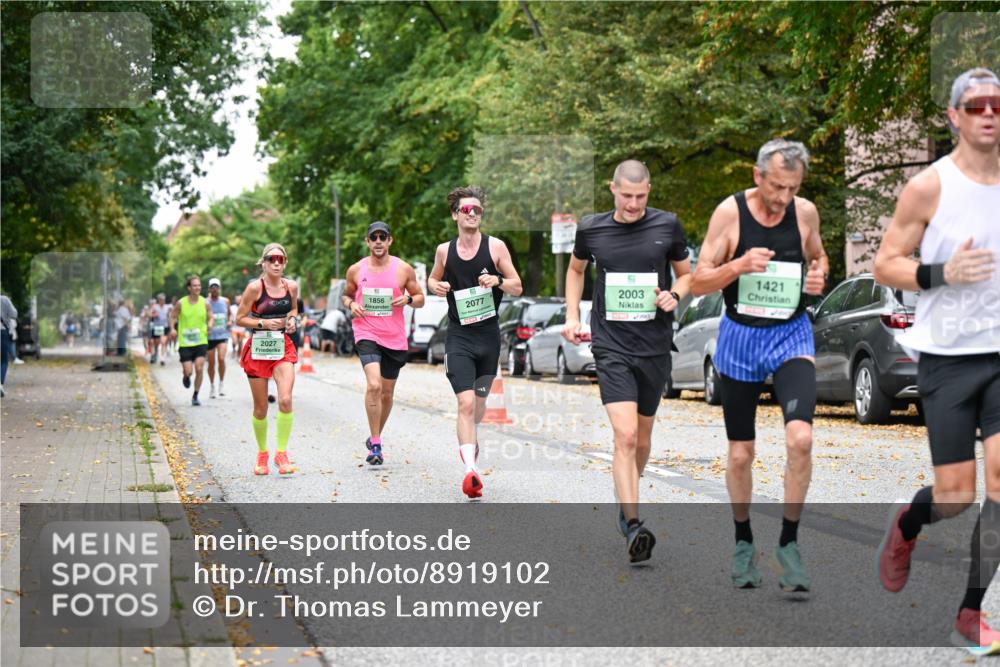 21.09.2025 - PSD Bank Halbmarathon Dr. Thomas Lammeyer http://msf.ph/oto/8919102 21.09.2025 10:36:59 Laufen 2027, 2003, 1421, 1856, 2077 meine-sportfotos.de