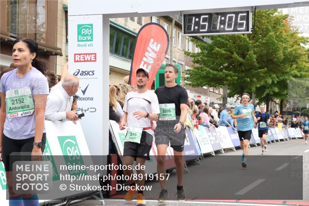 21.09.2025 - PSD Bank Halbmarathon Strokosch-Dieckow http://msf.ph/oto/8919157 21.09.2025 11:50:28 Ziel 1086, 1580, 2152, 2205, 2245, 2334, 2455, 2571, 3932 meine-sportfotos.de