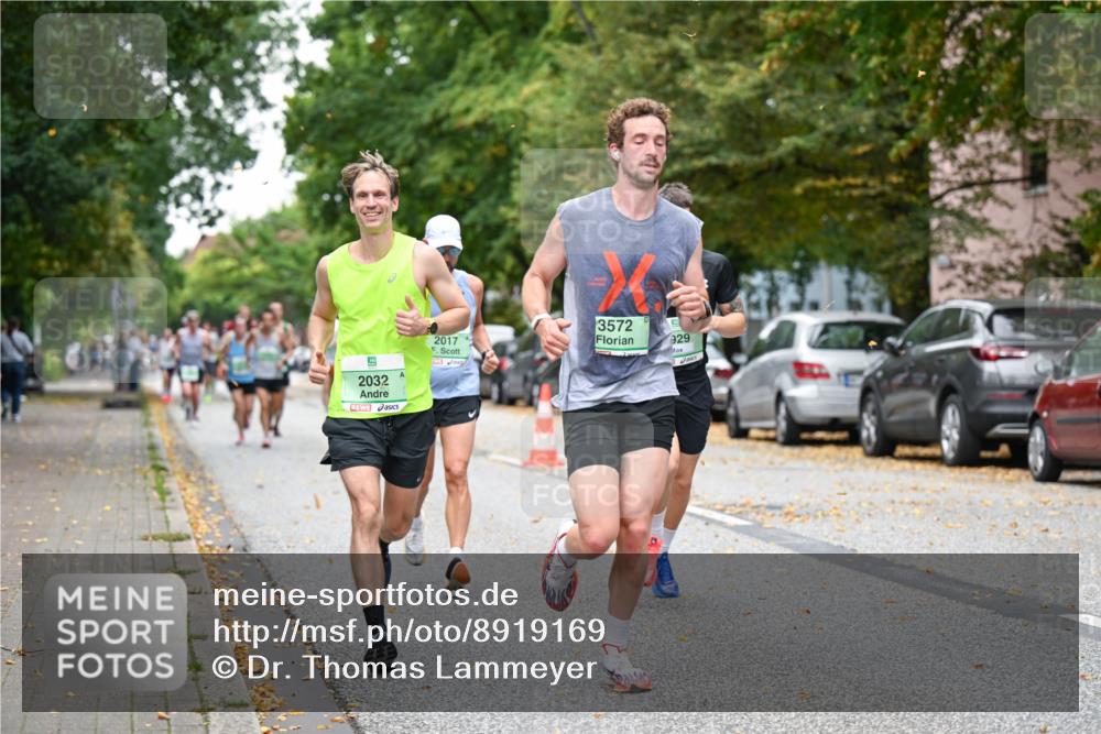 21.09.2025 - PSD Bank Halbmarathon Dr. Thomas Lammeyer http://msf.ph/oto/8919169 21.09.2025 10:37:06 Laufen 2032, 3572, 2017, 929 meine-sportfotos.de