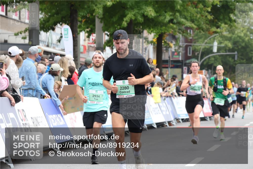 21.09.2025 - PSD Bank Halbmarathon Strokosch-Dieckow http://msf.ph/oto/8919234 21.09.2025 11:50:45 Ziel 1231, 2172, 2280, 2572, 2811, 2934 meine-sportfotos.de