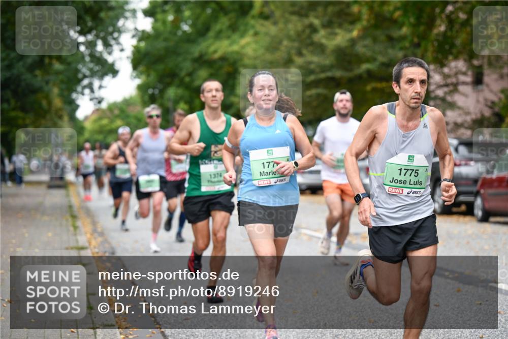 21.09.2025 - PSD Bank Halbmarathon Dr. Thomas Lammeyer http://msf.ph/oto/8919246 21.09.2025 10:37:14 Laufen 1374, 177, 1775 meine-sportfotos.de