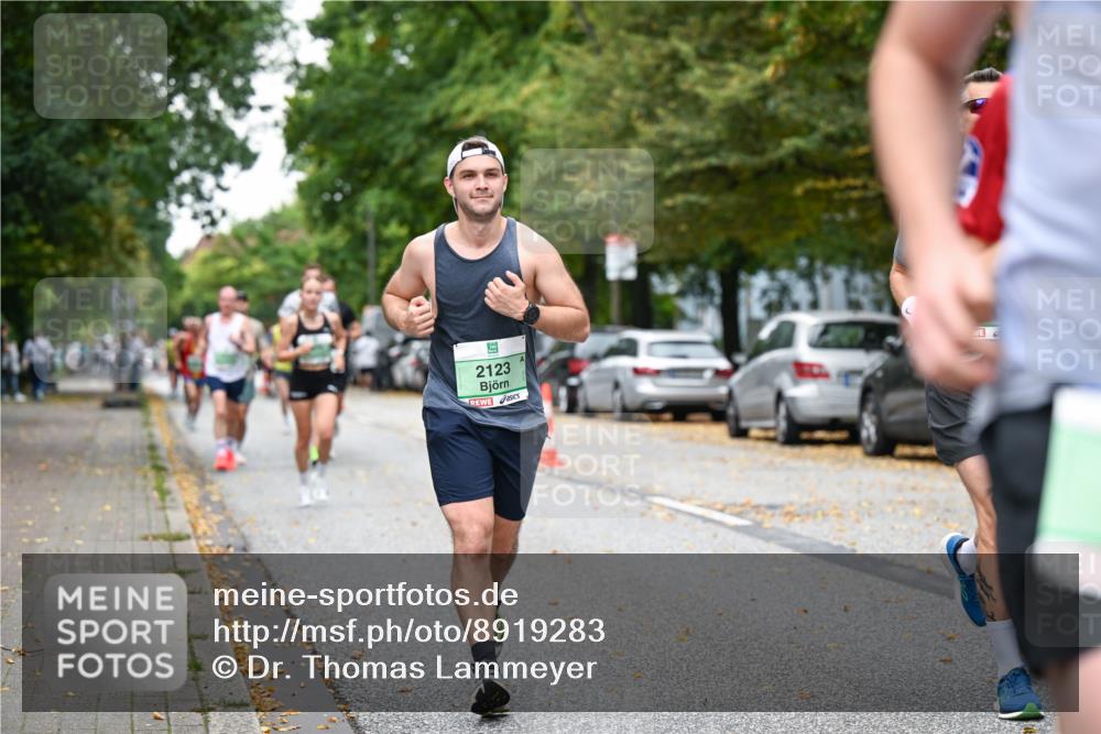 21.09.2025 - PSD Bank Halbmarathon Dr. Thomas Lammeyer http://msf.ph/oto/8919283 21.09.2025 10:37:18 Laufen 2123 meine-sportfotos.de