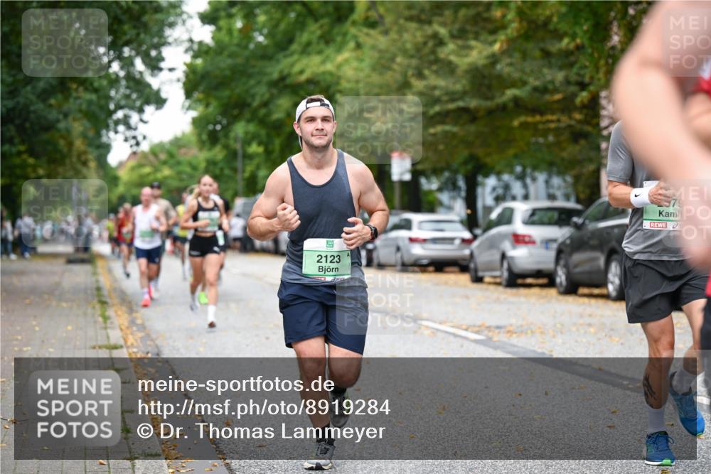 21.09.2025 - PSD Bank Halbmarathon Dr. Thomas Lammeyer http://msf.ph/oto/8919284 21.09.2025 10:37:18 Laufen 2123 meine-sportfotos.de