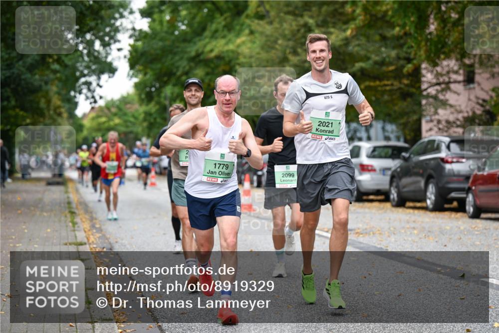 21.09.2025 - PSD Bank Halbmarathon Dr. Thomas Lammeyer http://msf.ph/oto/8919329 21.09.2025 10:37:23 Laufen 1779, 2099, 23, 5, 2021 meine-sportfotos.de
