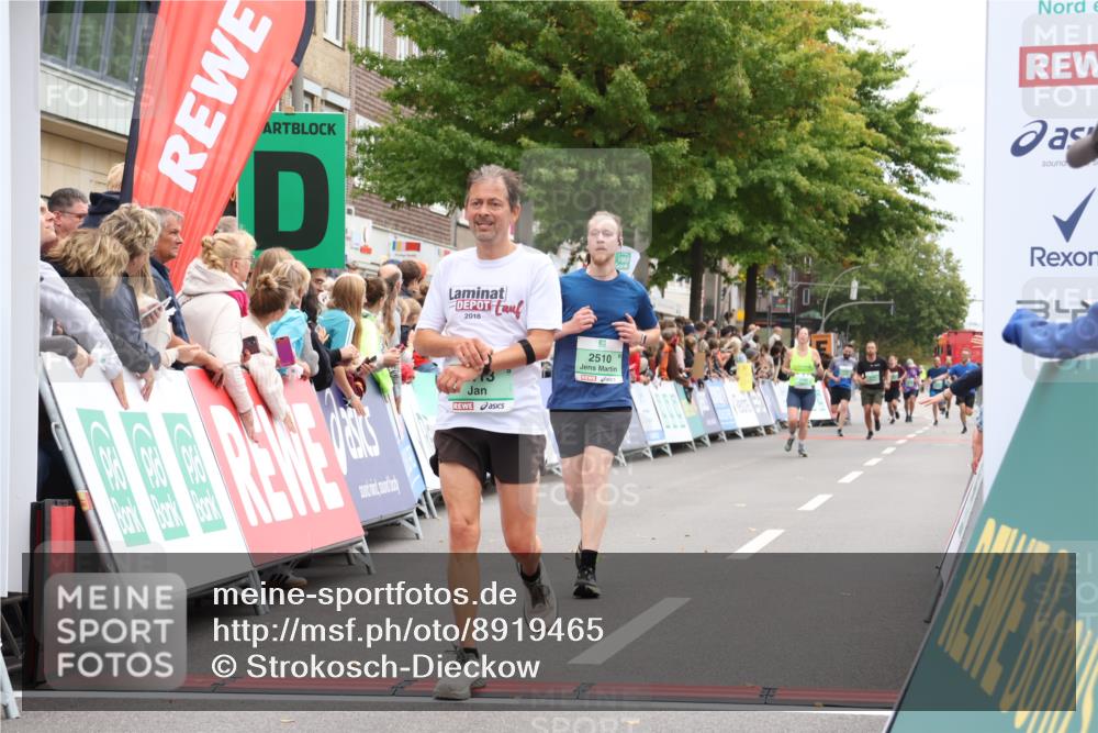 21.09.2025 - PSD Bank Halbmarathon Strokosch-Dieckow http://msf.ph/oto/8919465 21.09.2025 11:51:37 Ziel 1250, 1413, 2510, 2951 meine-sportfotos.de