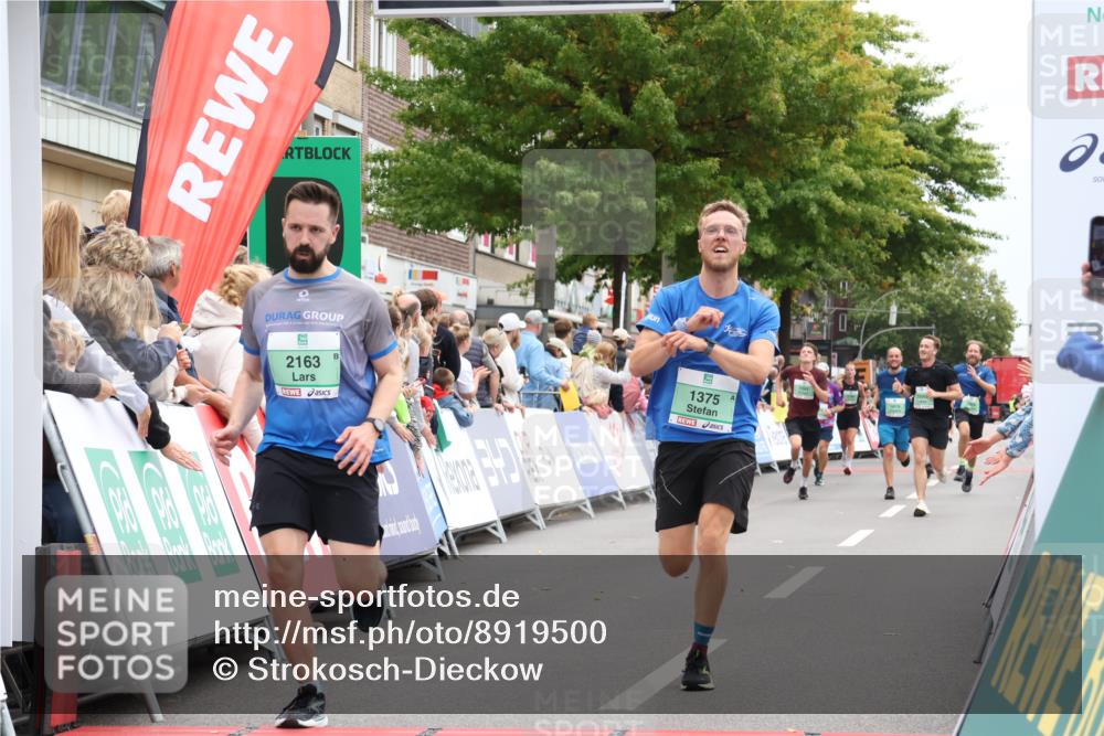 21.09.2025 - PSD Bank Halbmarathon Strokosch-Dieckow http://msf.ph/oto/8919500 21.09.2025 11:51:46 Ziel 1150, 1375, 2163, 2510, 2638, 2886 meine-sportfotos.de