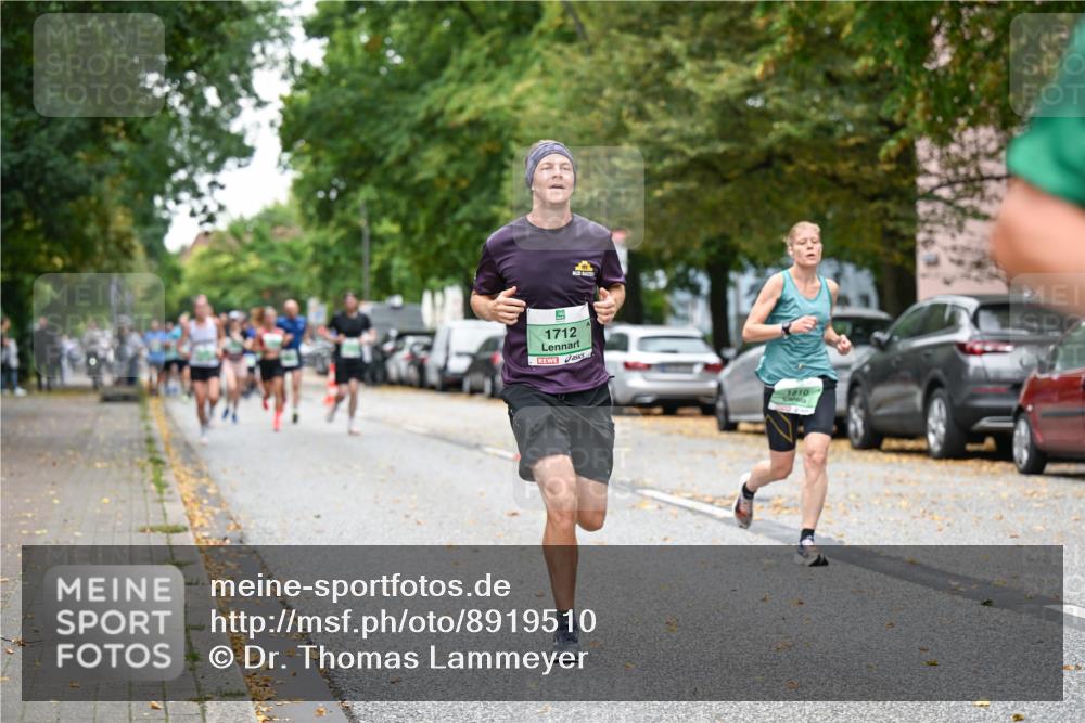 21.09.2025 - PSD Bank Halbmarathon Dr. Thomas Lammeyer http://msf.ph/oto/8919510 21.09.2025 10:37:42 Laufen 1712, 1810 meine-sportfotos.de