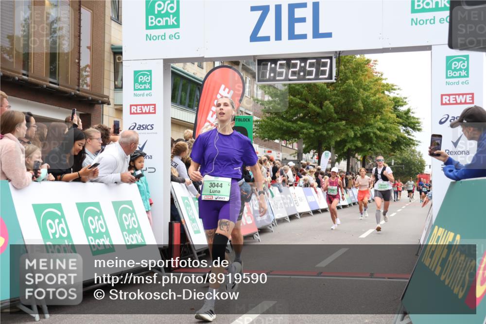 21.09.2025 - PSD Bank Halbmarathon Strokosch-Dieckow http://msf.ph/oto/8919590 21.09.2025 11:52:17 Ziel 1508, 2066, 2087, 2239, 2302, 2554, 2844, 3044, 3141, 3416 meine-sportfotos.de