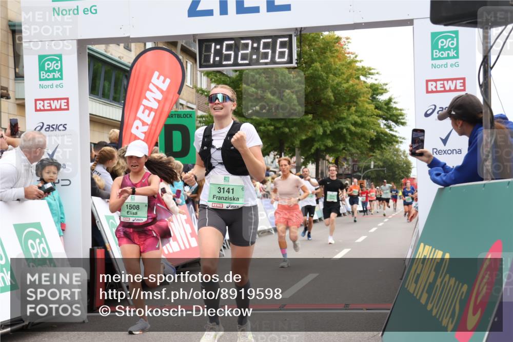 21.09.2025 - PSD Bank Halbmarathon Strokosch-Dieckow http://msf.ph/oto/8919598 21.09.2025 11:52:19 Ziel 1508, 2087, 2239, 2302, 2554, 2844, 2917, 3044, 3141 meine-sportfotos.de