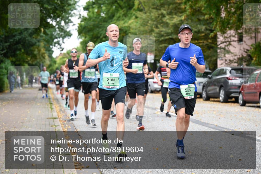21.09.2025 - PSD Bank Halbmarathon Dr. Thomas Lammeyer http://msf.ph/oto/8919604 21.09.2025 10:37:56 Laufen 361, 2127, 2183, 2159, 2135 meine-sportfotos.de