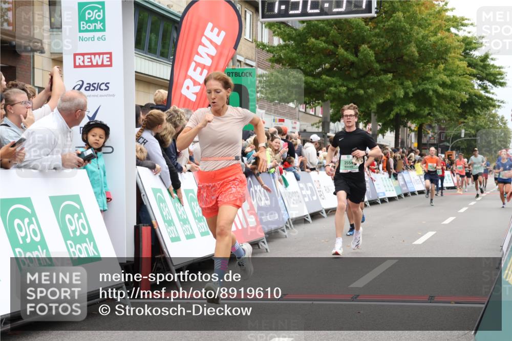 21.09.2025 - PSD Bank Halbmarathon Strokosch-Dieckow http://msf.ph/oto/8919610 21.09.2025 11:52:21 Ziel 1508, 2087, 2239, 2554, 2844, 2917, 3044, 3141 meine-sportfotos.de