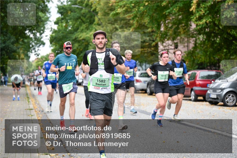 21.09.2025 - PSD Bank Halbmarathon Dr. Thomas Lammeyer http://msf.ph/oto/8919685 21.09.2025 10:38:07 Laufen 217, 1582, 2294, 1816, 1786 meine-sportfotos.de