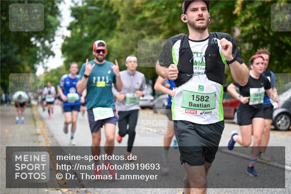 21.09.2025 - PSD Bank Halbmarathon Dr. Thomas Lammeyer http://msf.ph/oto/8919693 21.09.2025 10:38:07 Laufen 9, 25, 2126, 1582, 1814 meine-sportfotos.de