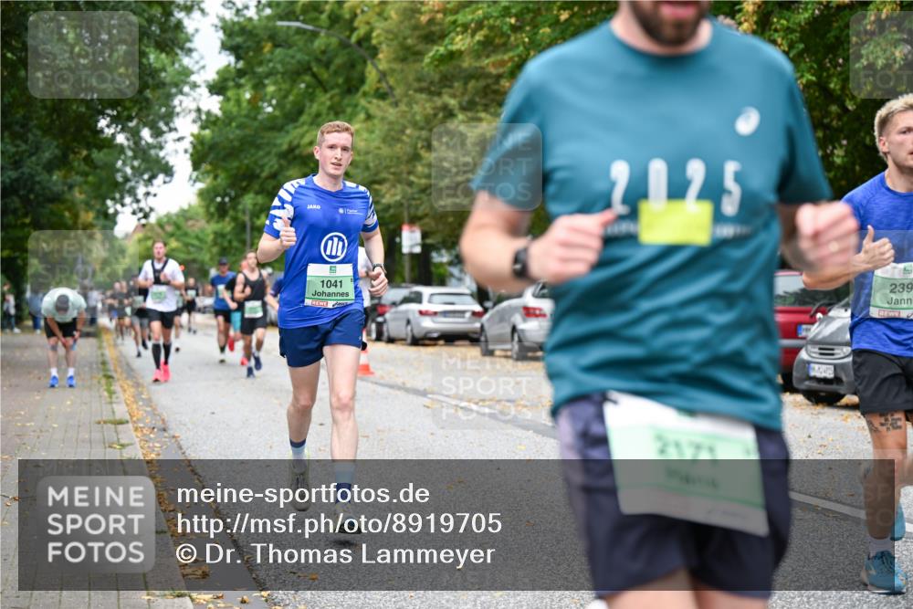 21.09.2025 - PSD Bank Halbmarathon Dr. Thomas Lammeyer http://msf.ph/oto/8919705 21.09.2025 10:38:09 Laufen 2125, 5, 1041, 2171, 239 meine-sportfotos.de