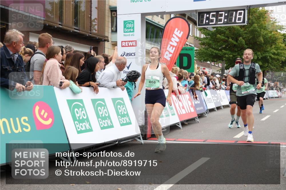 21.09.2025 - PSD Bank Halbmarathon Strokosch-Dieckow http://msf.ph/oto/8919715 21.09.2025 11:52:41 Ziel 2167, 2237, 2327, 2392, 2654, 2984, 4001, 4053 meine-sportfotos.de