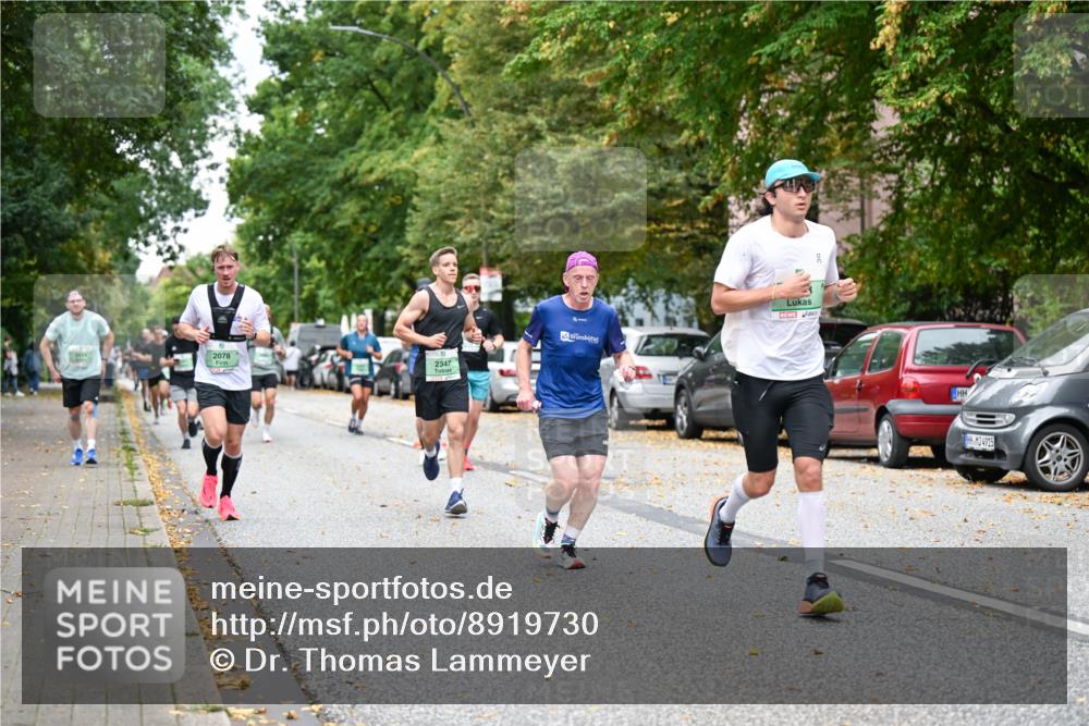 21.09.2025 - PSD Bank Halbmarathon Dr. Thomas Lammeyer http://msf.ph/oto/8919730 21.09.2025 10:38:12 Laufen 2078, 2347, 76015, 4925 meine-sportfotos.de