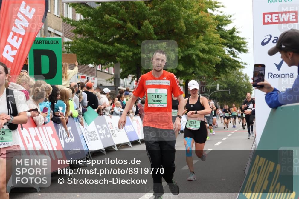21.09.2025 - PSD Bank Halbmarathon Strokosch-Dieckow http://msf.ph/oto/8919770 21.09.2025 11:53:04 Ziel 1102, 1298, 2228, 2301, 2305, 2339 meine-sportfotos.de