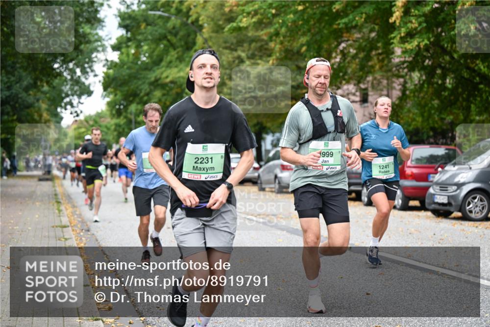 21.09.2025 - PSD Bank Halbmarathon Dr. Thomas Lammeyer http://msf.ph/oto/8919791 21.09.2025 10:38:18 Laufen 2231, 999, 1241 meine-sportfotos.de