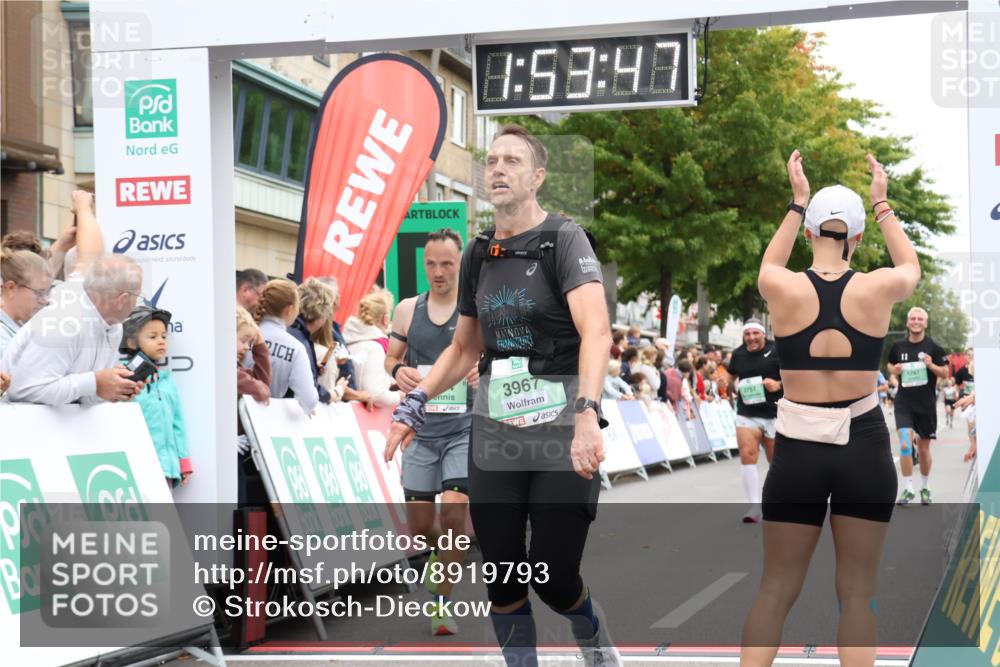 21.09.2025 - PSD Bank Halbmarathon Strokosch-Dieckow http://msf.ph/oto/8919793 21.09.2025 11:53:11 Ziel 1102, 1298, 1647, 2305, 2404, 2757, 2861, 3967 meine-sportfotos.de