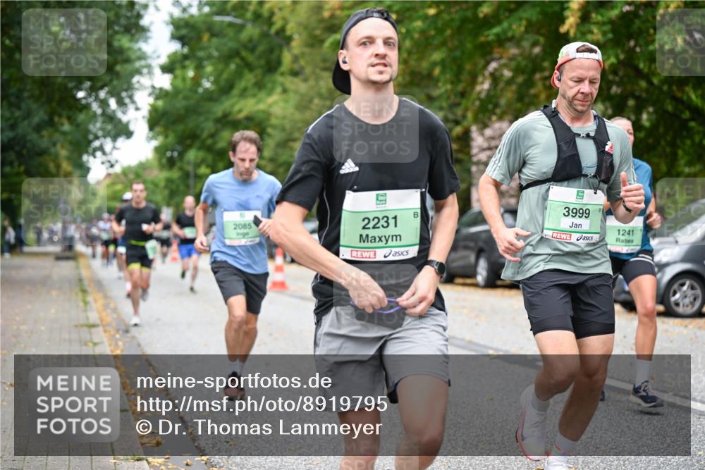 21.09.2025 - PSD Bank Halbmarathon Dr. Thomas Lammeyer http://msf.ph/oto/8919795 21.09.2025 10:38:18 Laufen 3999, 1241, 2085, 2231 meine-sportfotos.de