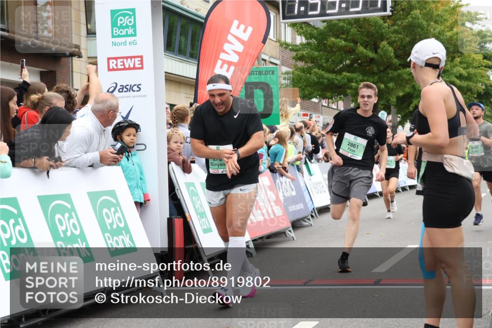 21.09.2025 - PSD Bank Halbmarathon Strokosch-Dieckow http://msf.ph/oto/8919802 21.09.2025 11:53:15 Ziel 1297, 1647, 2254, 2374, 2404, 2459, 2515, 2757, 2813, 2861, 3967 meine-sportfotos.de