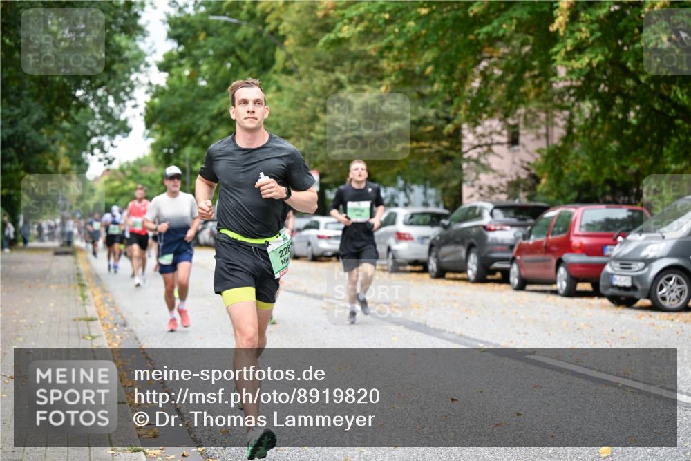 21.09.2025 - PSD Bank Halbmarathon Dr. Thomas Lammeyer http://msf.ph/oto/8919820 21.09.2025 10:38:21 Laufen 228 meine-sportfotos.de