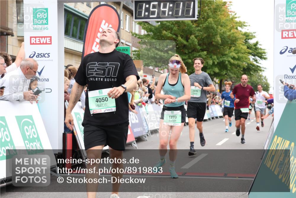 21.09.2025 - PSD Bank Halbmarathon Strokosch-Dieckow http://msf.ph/oto/8919893 21.09.2025 11:53:34 Ziel 1366, 1770, 2246, 2552, 2588, 2871, 2876, 2947, 3919, 4050 meine-sportfotos.de