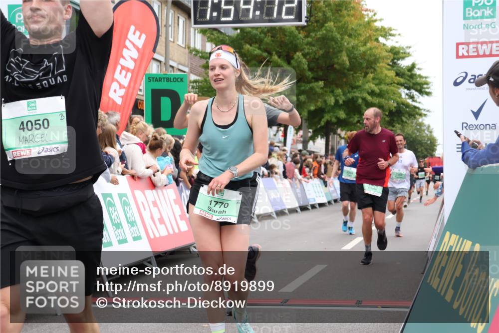 21.09.2025 - PSD Bank Halbmarathon Strokosch-Dieckow http://msf.ph/oto/8919899 21.09.2025 11:53:36 Ziel 1254, 1366, 1770, 2246, 2552, 2588, 2876, 2947, 3919, 4050 meine-sportfotos.de